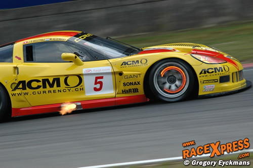 Mike Hezemans derde in drivers challenge